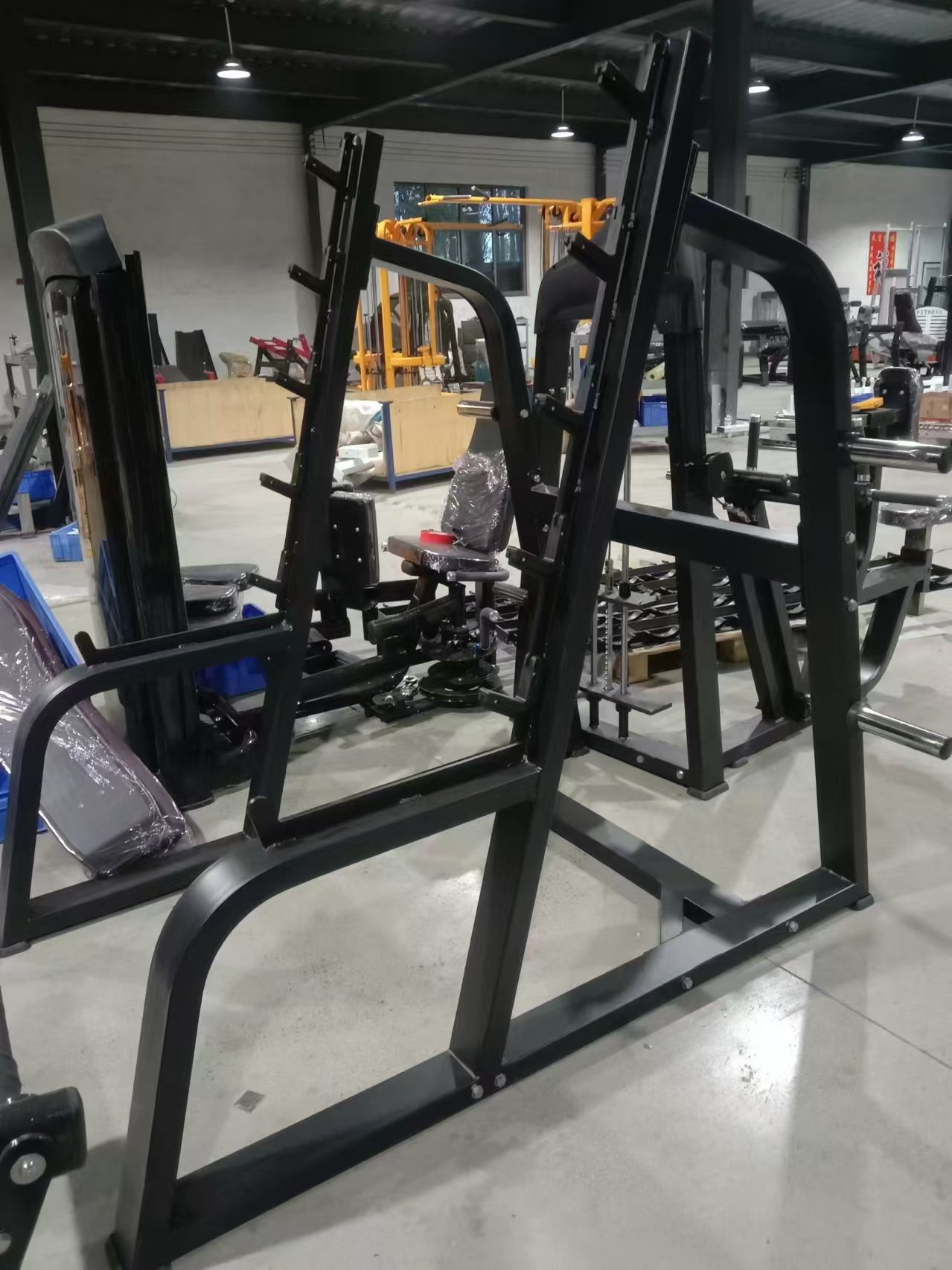 Squat Rack Power Cage, Plate L - Heavy Equipment Training incelemesi ve fiyatı