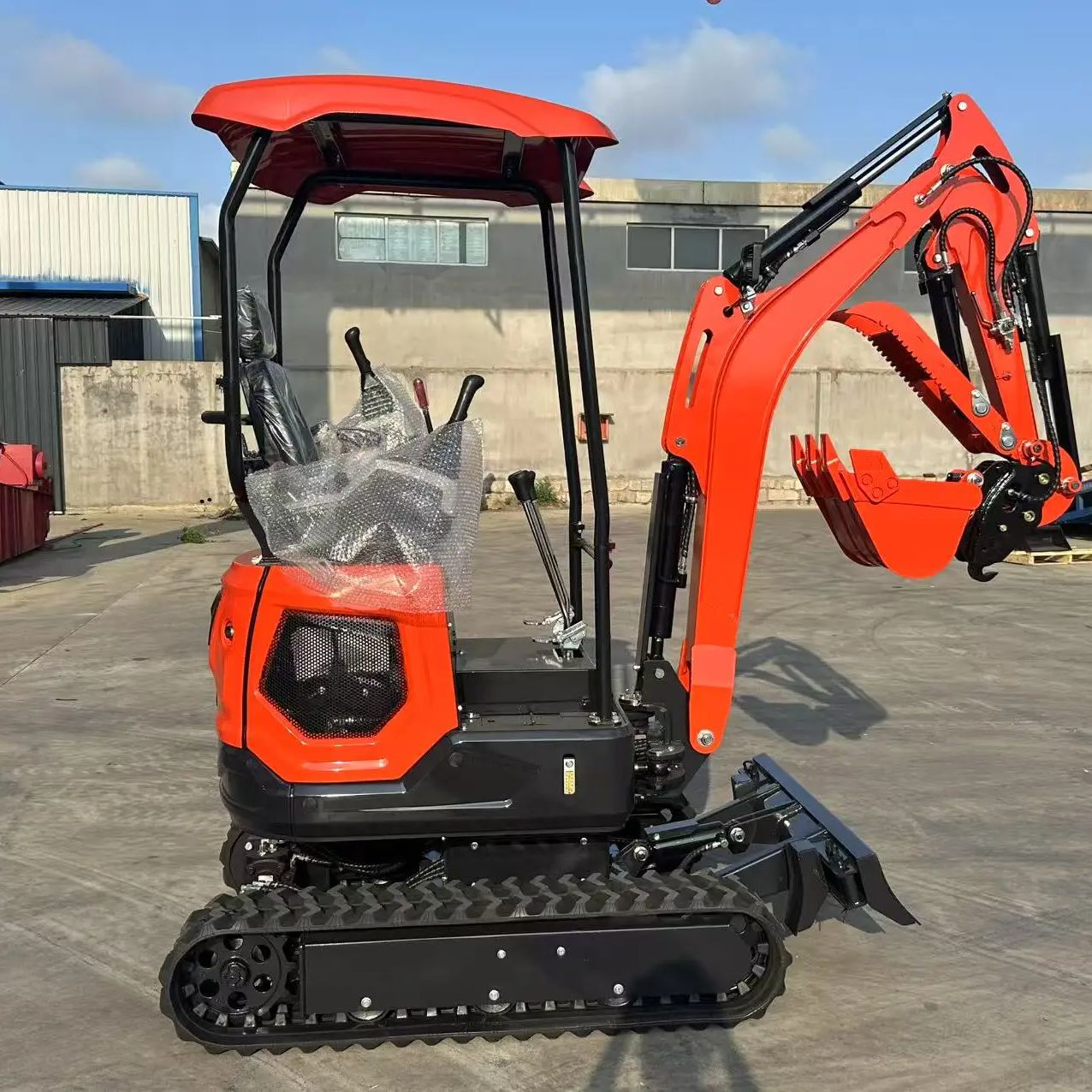 1.8-ton compact construction e - Heavy Equipment Landscaping incelemesi ve fiyatı